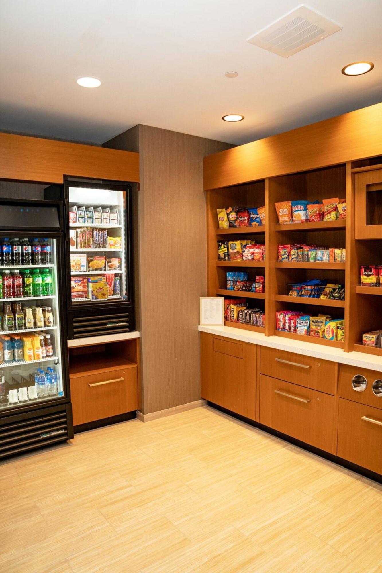 Springhill Suites By Marriott วูดบริดจ์ ภายนอก รูปภาพ