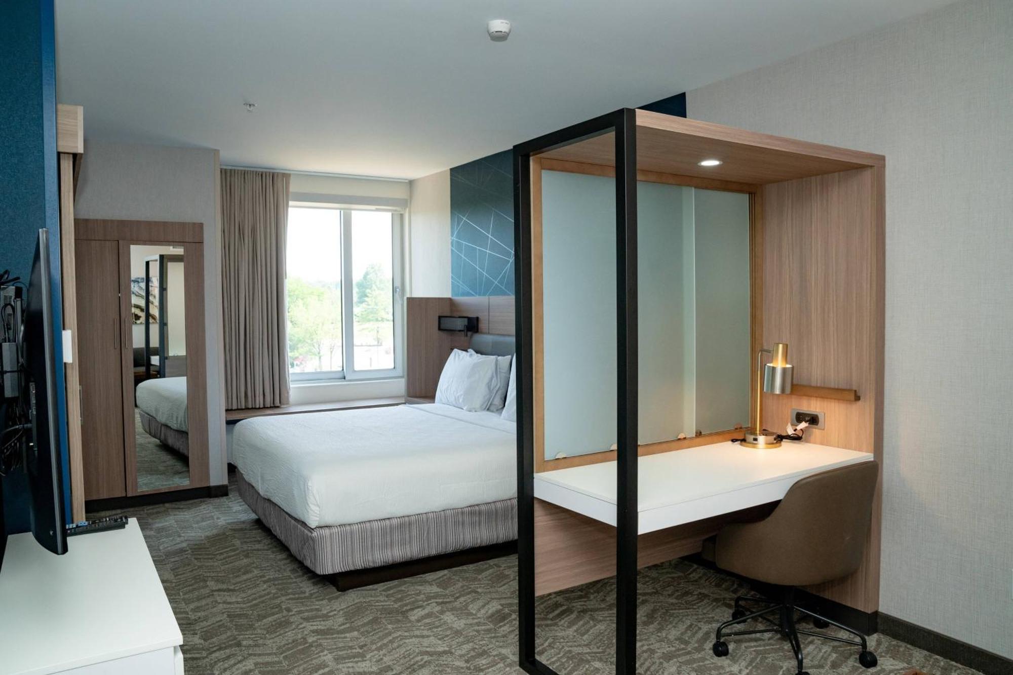 Springhill Suites By Marriott วูดบริดจ์ ภายนอก รูปภาพ